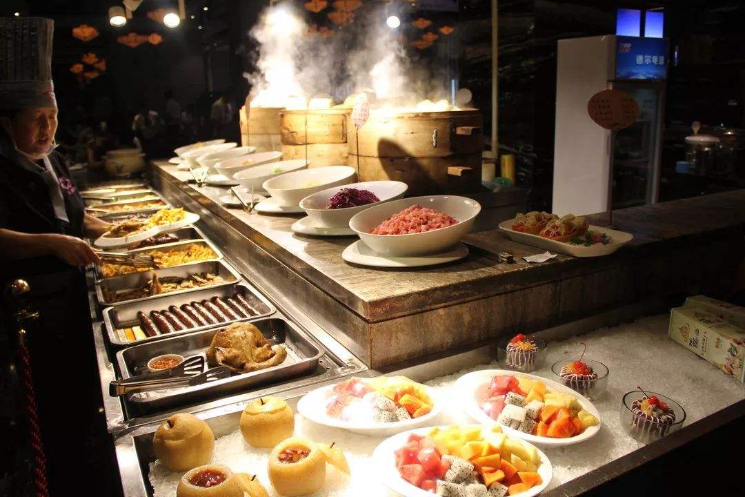 湛江如何在餐饮空间设计中，打造一个开放式厨房？