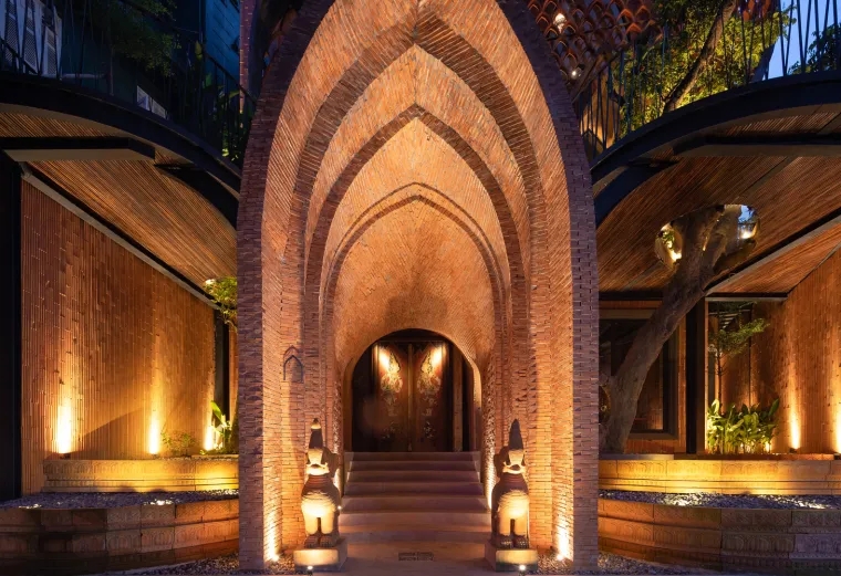 湛江红砖的新玩法，让餐厅餐饮空间设计复古与时尚得以并存！